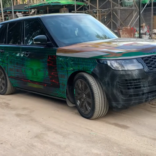 23 работа. Наложение изображений на все видимые части кузова Range Rover
